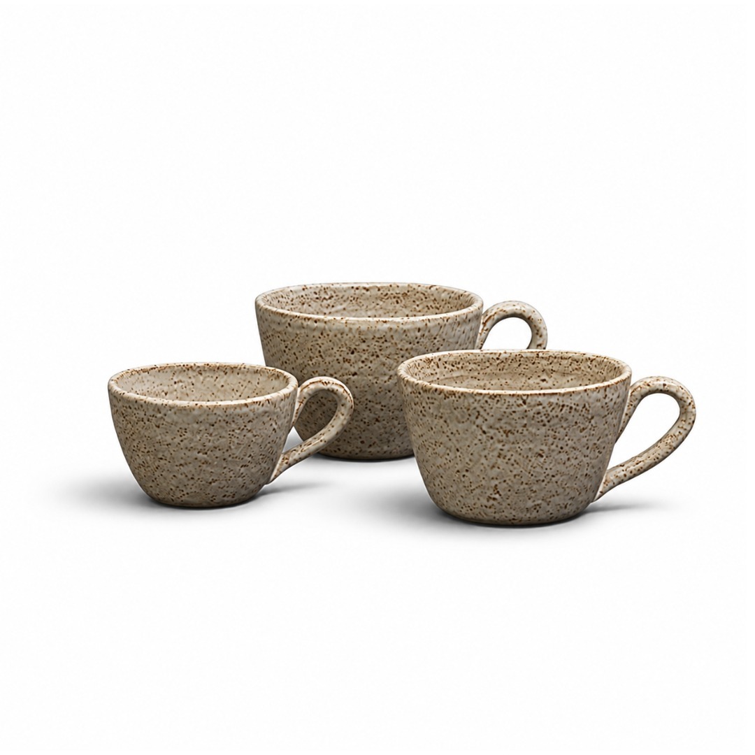 Trio de Xícaras Orgânicas Off-White Esmo Ceramica Visão Frontal