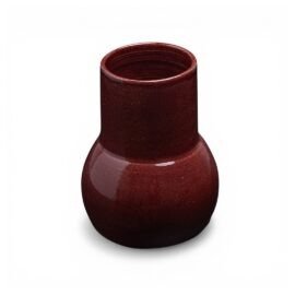 Vaso Gota Intermediário em Cerâmica Artesanal cor Borgonha da Esmo Cerâmica. - Hero Image